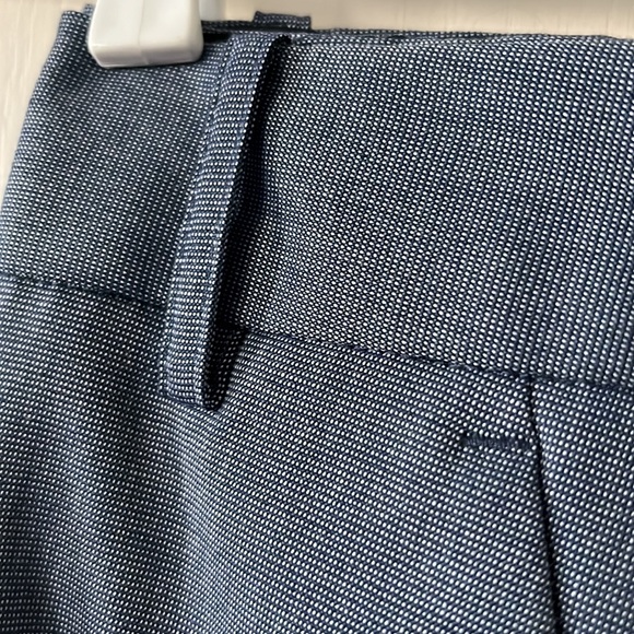 Two piece suit - Picture 5 of 5